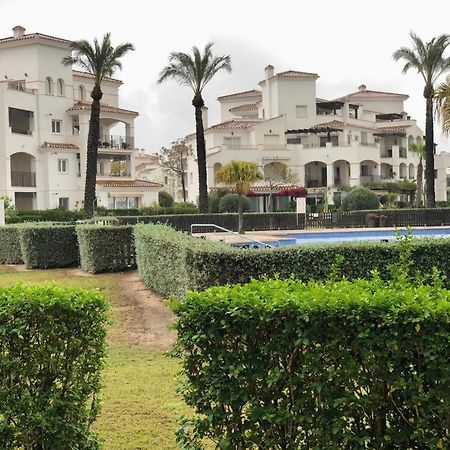 Villa Life . Precioso Bajo Frente Piscina Sucina Exterior photo